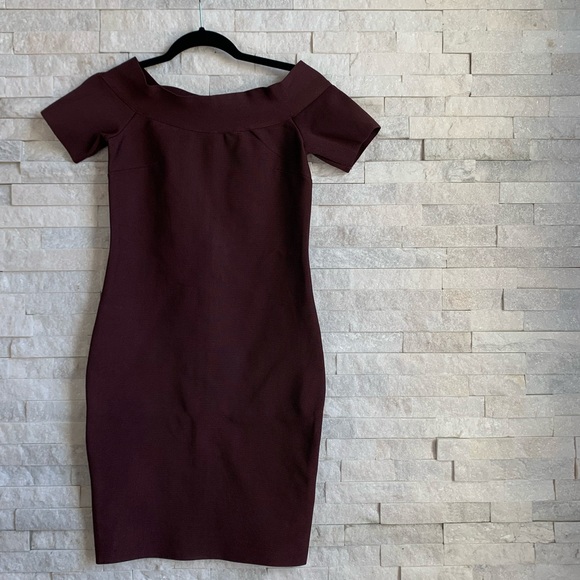 Wine Off the Shoulder Bodycon Bandage Dress - Picture 3 of 4